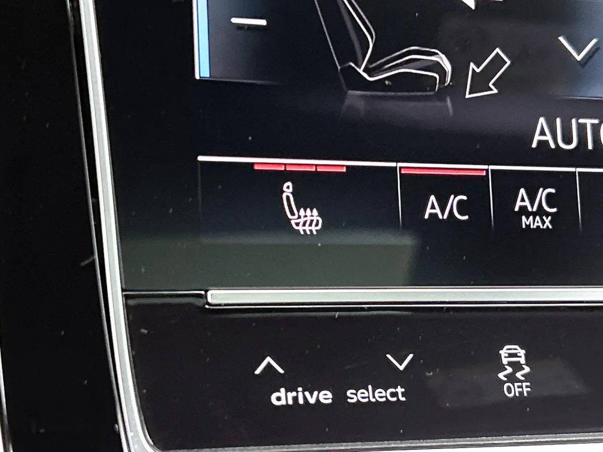 55 TFSI e quattro Pro Line S | Glazen panoramadak | Bang & Olufsen Premium 3D | Comfortsleutel | Trekhaak | Optiekpakket Zwart Plus | leder Bekleding met S-logo |  Lichtpakket plus | Glas Do