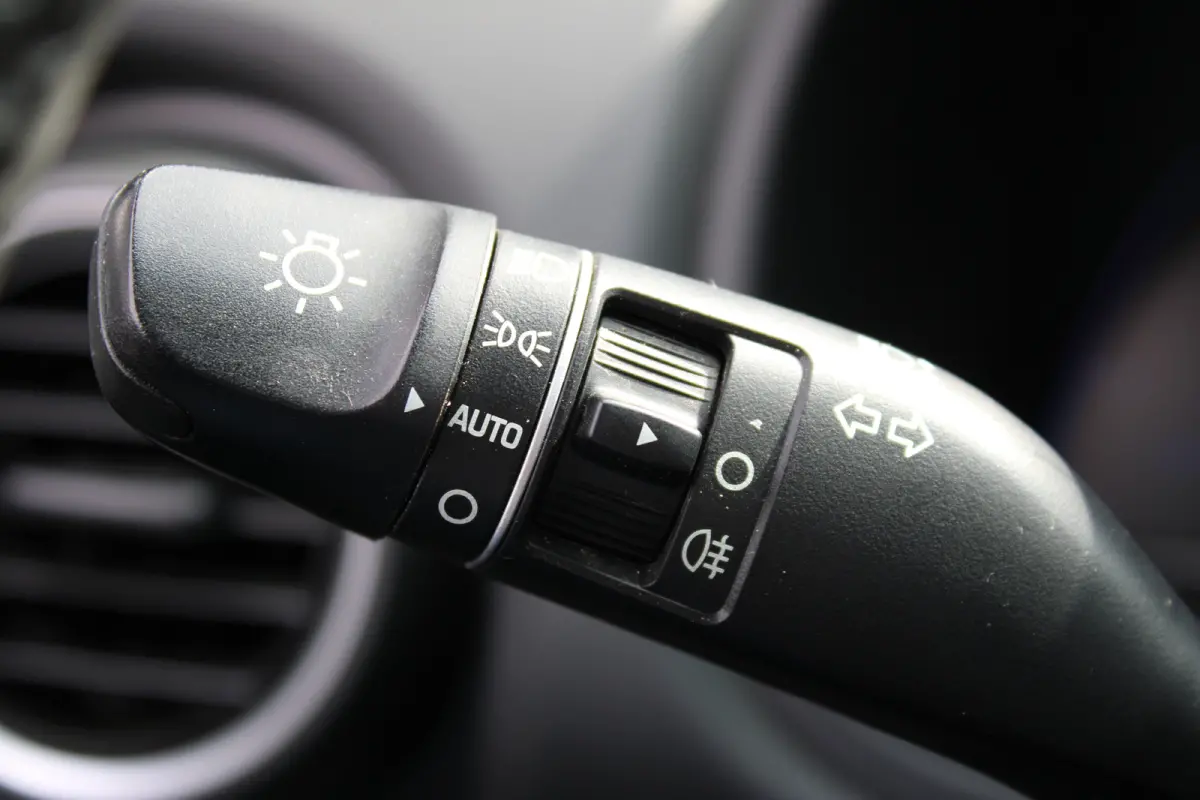 EV Fashion 64 kWh | Achteruitrijcamera | Airco (automatisch) | Apple Carplay/Android Auto|telefoonintegratie premium