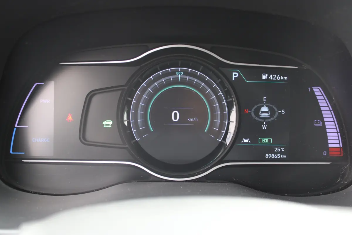 EV Fashion 64 kWh | Achteruitrijcamera | Airco (automatisch) | Apple Carplay/Android Auto|telefoonintegratie premium
