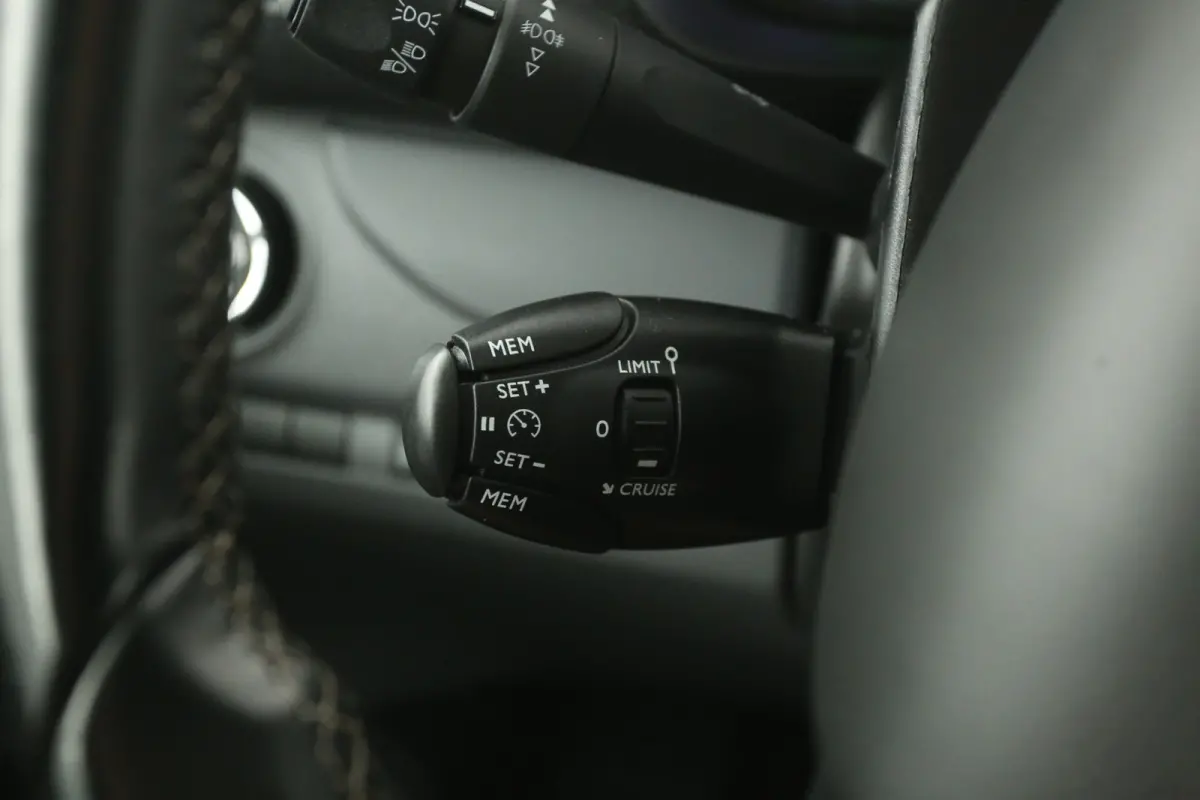 1.5 MultiJet L2H1 | Marge | Airco | Cruise | Camera | Carplay | 3 Zits | Navi | Parkeersens.