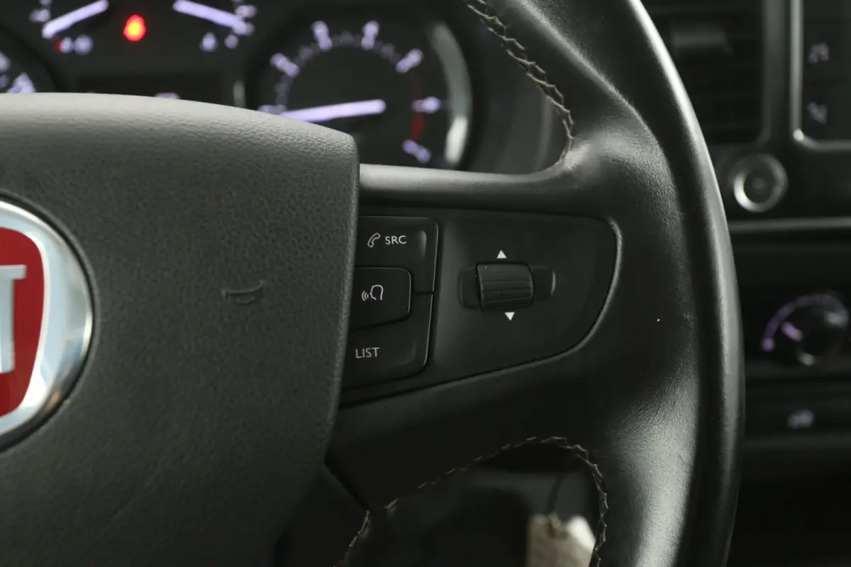 1.5 MultiJet L2H1 | Marge | Airco | Cruise | Camera | Carplay | 3 Zits | Navi | Parkeersens.