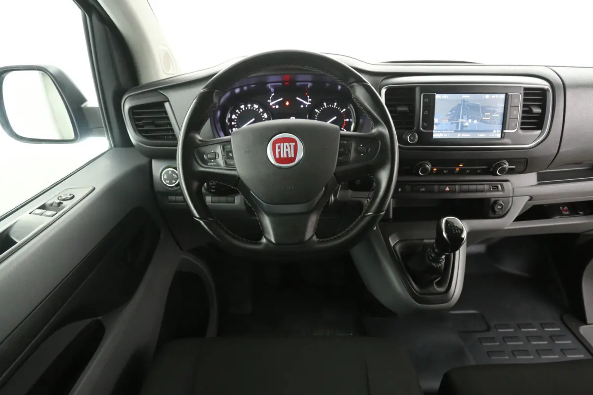 1.5 MultiJet L2H1 | Marge | Airco | Cruise | Camera | Carplay | 3 Zits | Navi | Parkeersens.