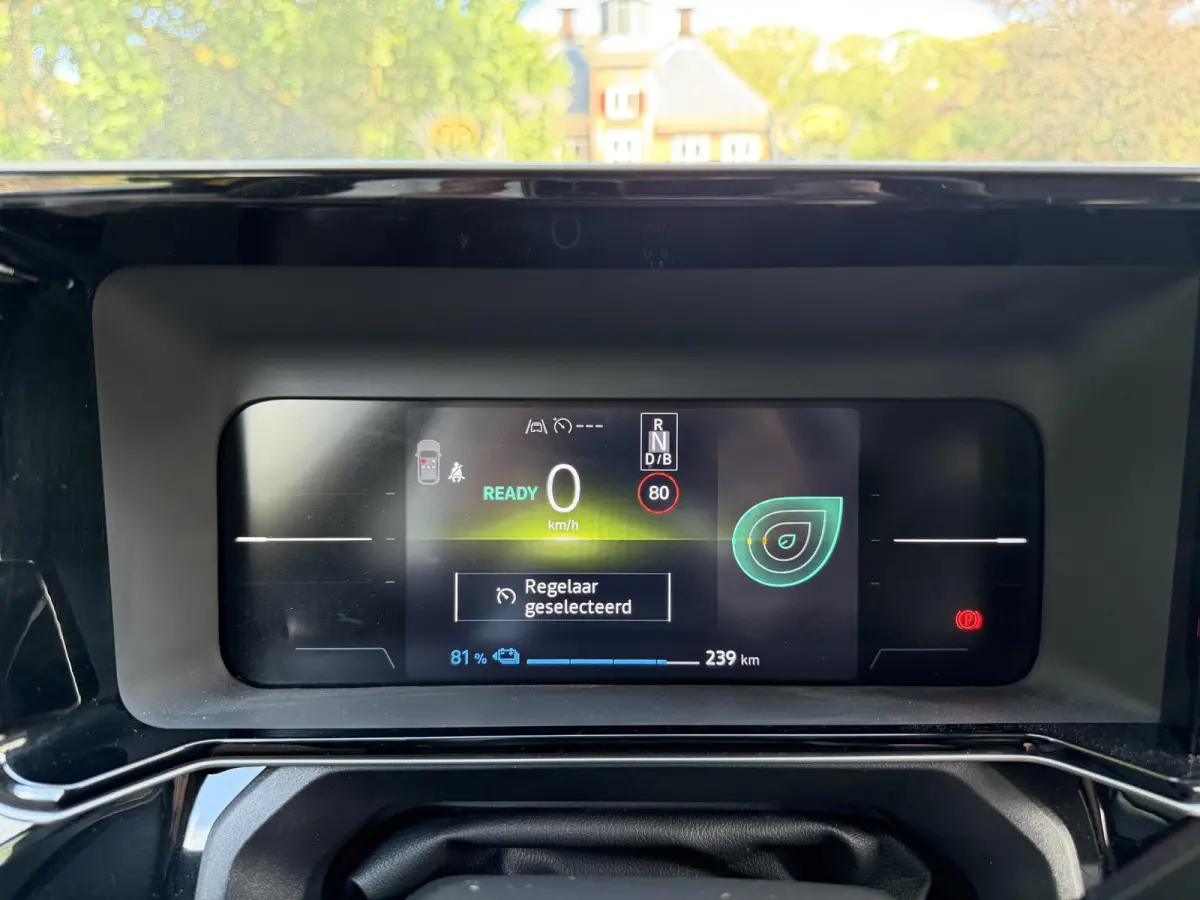 urban range evolution 40 kWh | 1.300 KM | LED | CArPlay | BTW |