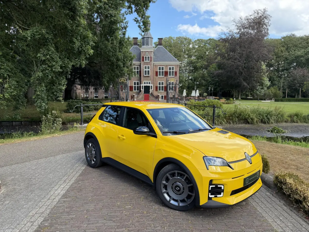 urban range evolution 40 kWh | 1.300 KM | LED | CArPlay | BTW |