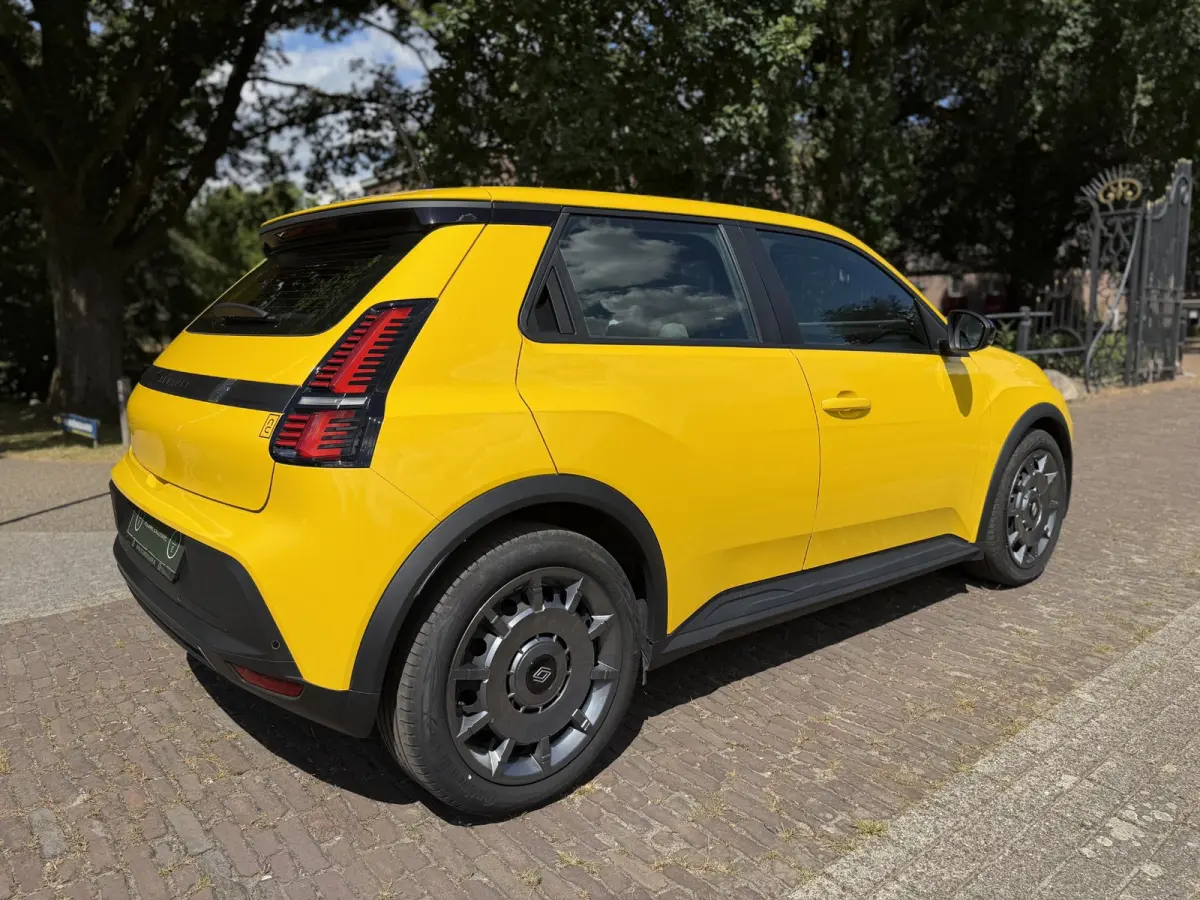 urban range evolution 40 kWh | 1.300 KM | LED | CArPlay | BTW |