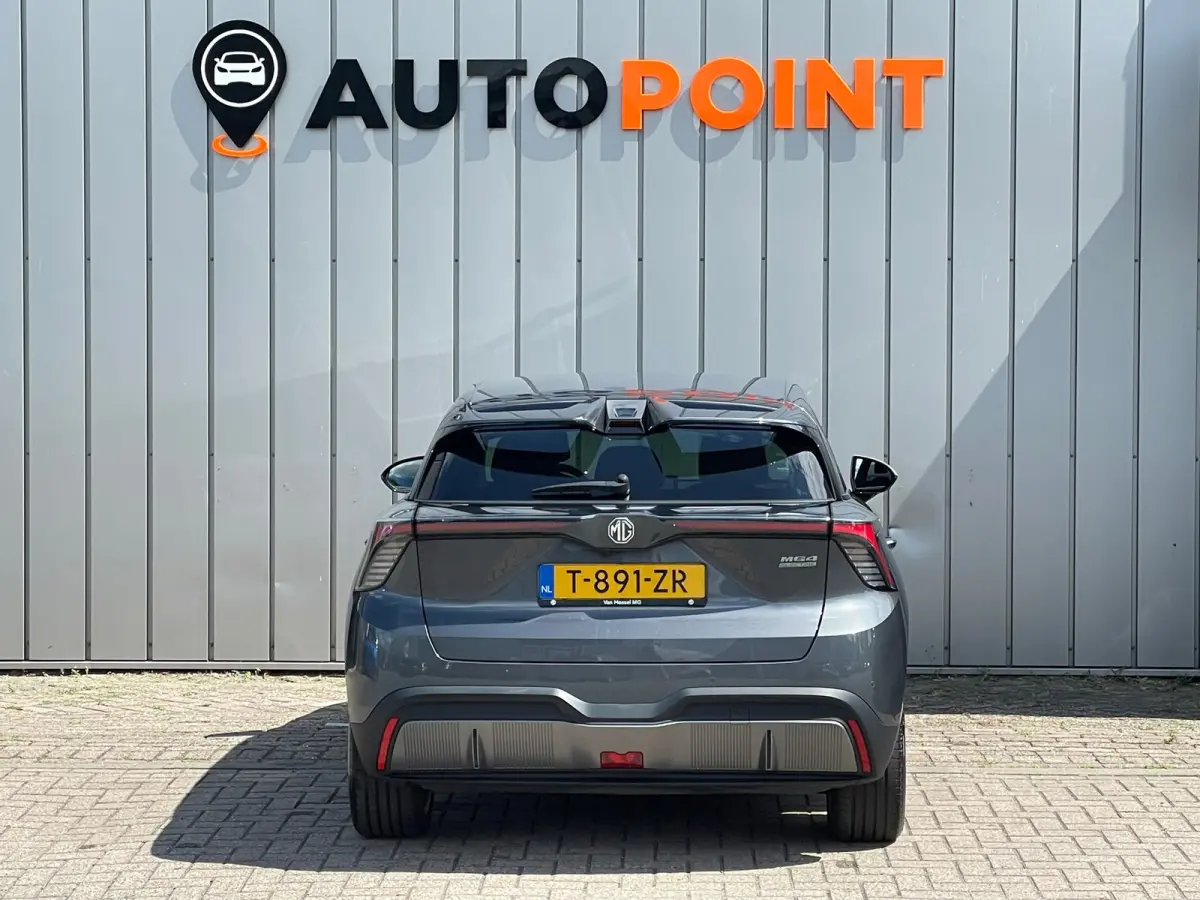 Luxury 64 kWh ORG NL DEALEROND 1E EIG SOH96% 360*CAMERA|ELEK.STOEL|ADAPT.CRUISE|LEDER|BLINDSPOT|CARPLAY|