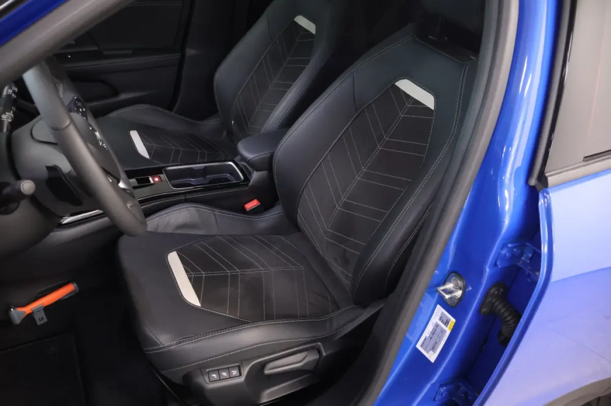 1.2 Turbo Hybrid GS