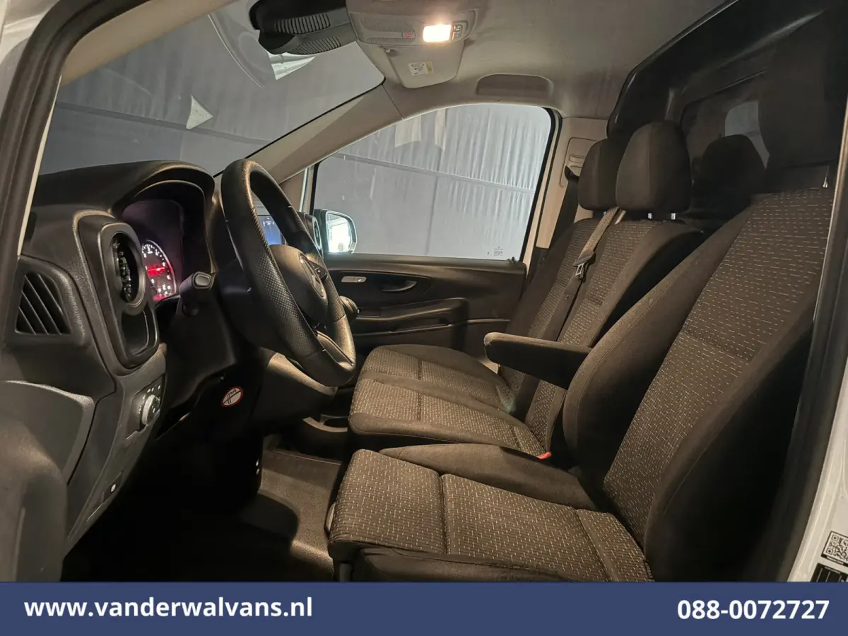 116 CDI 164pk 2025 Model L2H1 Euro6 Airco | Navigatie | Camera | Adaptieve Cruisecontrol Stoelverwarming, Parkeersensoren, Bijrijdersbank