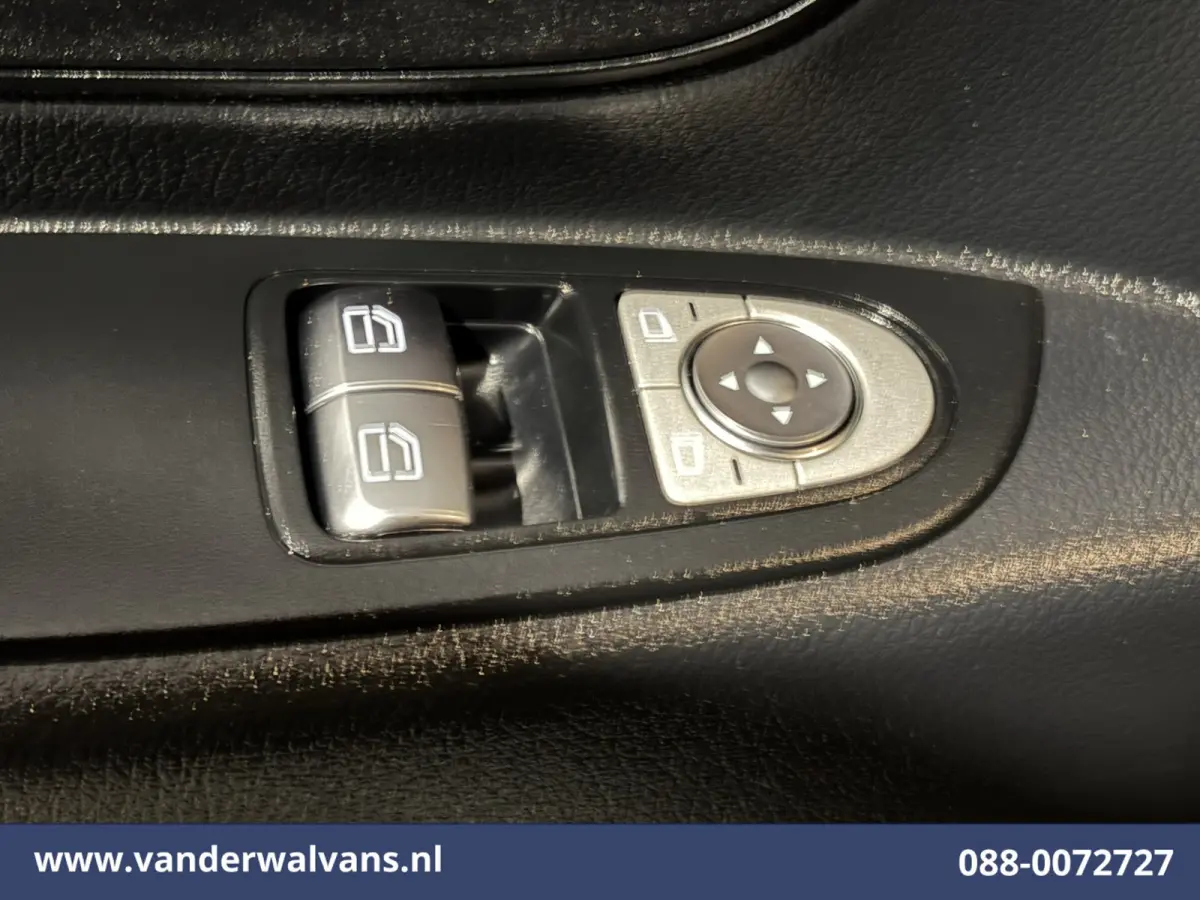 116 CDI 164pk 2025 Model L2H1 Euro6 Airco | Navigatie | Camera | Adaptieve Cruisecontrol Stoelverwarming, Parkeersensoren, Bijrijdersbank