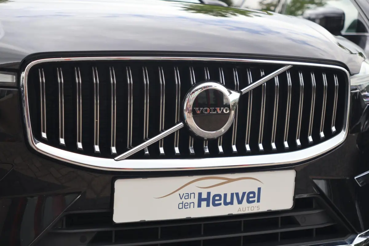T6 Recharge AWD Inscription | Stoelverwarming | Trekhaak | Parkeercamera | Panoramadak | Pilot Assist | Leder | Keyless