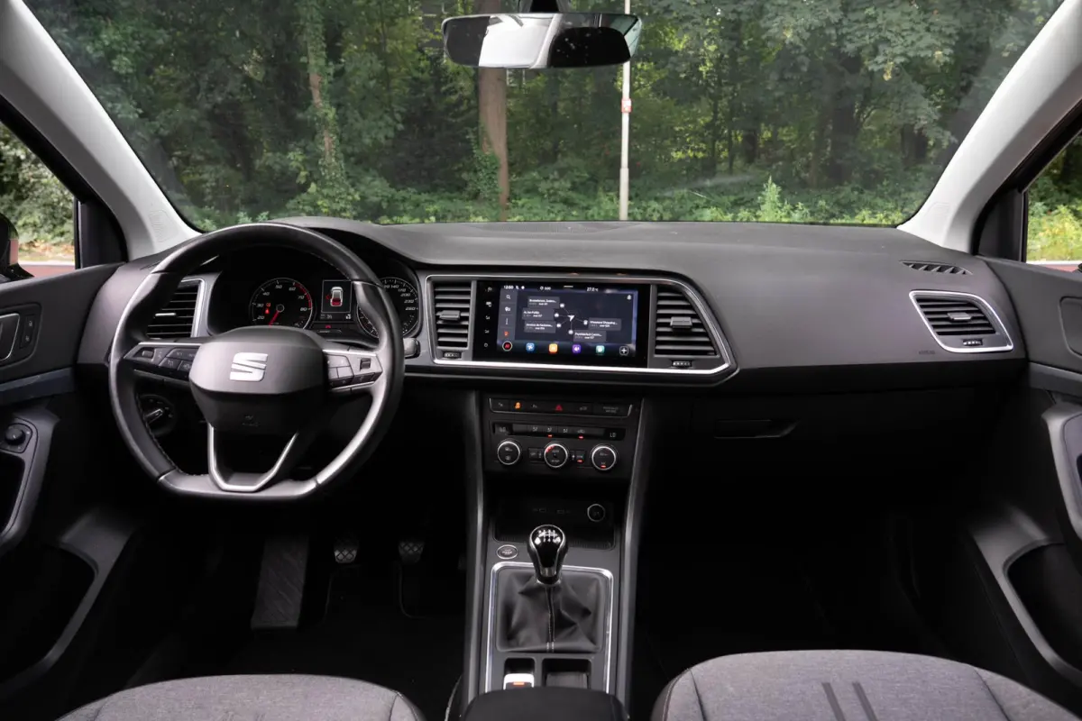 1.0 TSI Style | Navi | Carplay | Cruise | Led