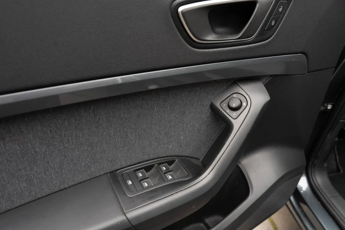1.0 TSI Style | Navi | Carplay | Cruise | Led