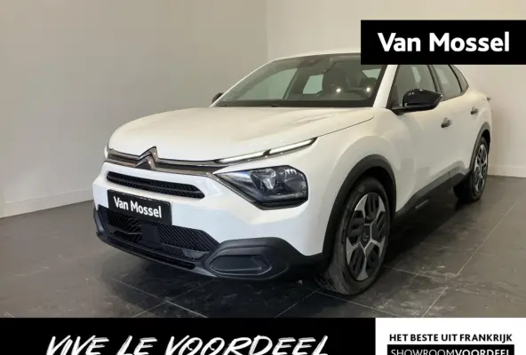 l Parkeersensoren l Apple carplay & Android auto l Airco l Climate Control