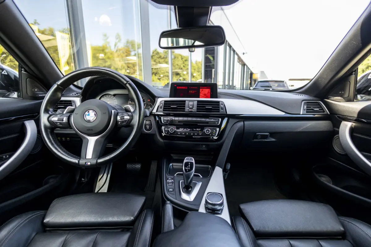 440i High Executive | Head Up Display | Apple Carplay