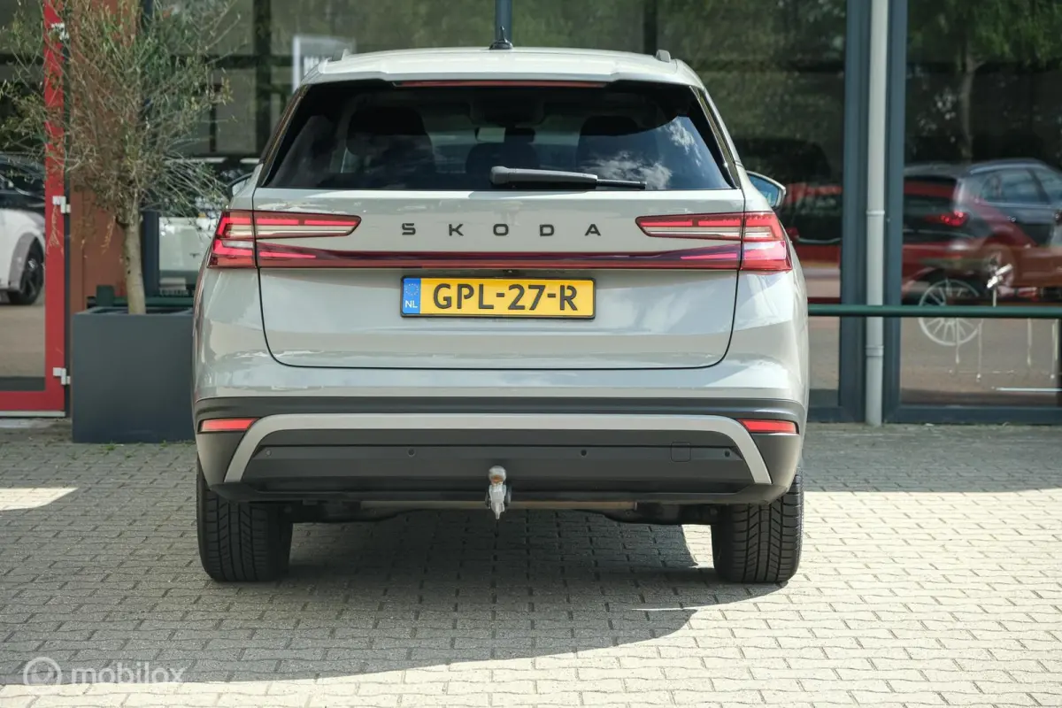 1.5 TSI PHEV Business Edition | Pano | Elec trekhaak | DAB+ | Camera | Chrystal Lightning | Memory | ACC | Sfeerverlichting | Stoelverwarming