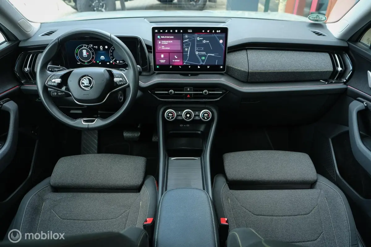 1.5 TSI PHEV Business Edition | Pano | Elec trekhaak | DAB+ | Camera | Chrystal Lightning | Memory | ACC | Sfeerverlichting | Stoelverwarming