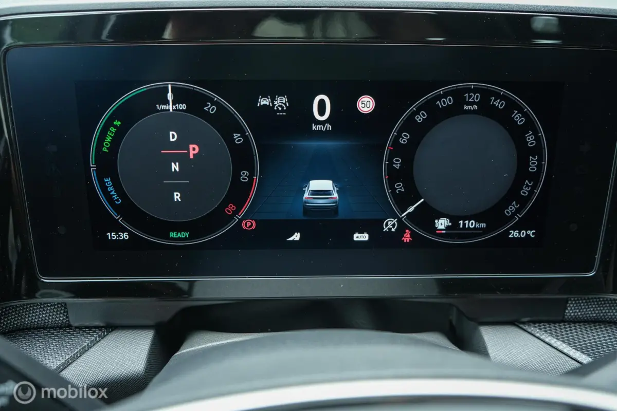 1.5 TSI PHEV Business Edition | Pano | Elec trekhaak | DAB+ | Camera | Chrystal Lightning | Memory | ACC | Sfeerverlichting | Stoelverwarming