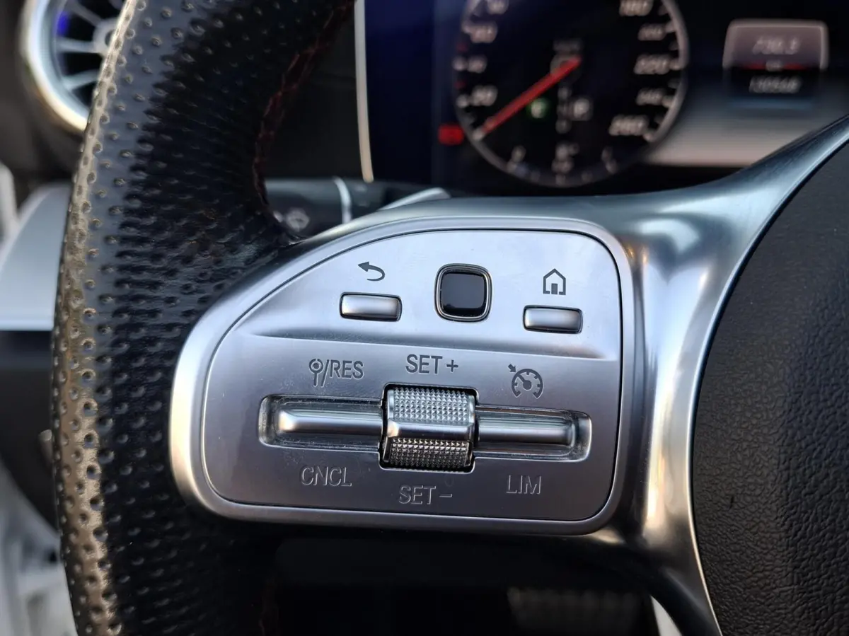 220 d Premium AMG / LEDER / BURMESTER / CRUISE / ENZ.