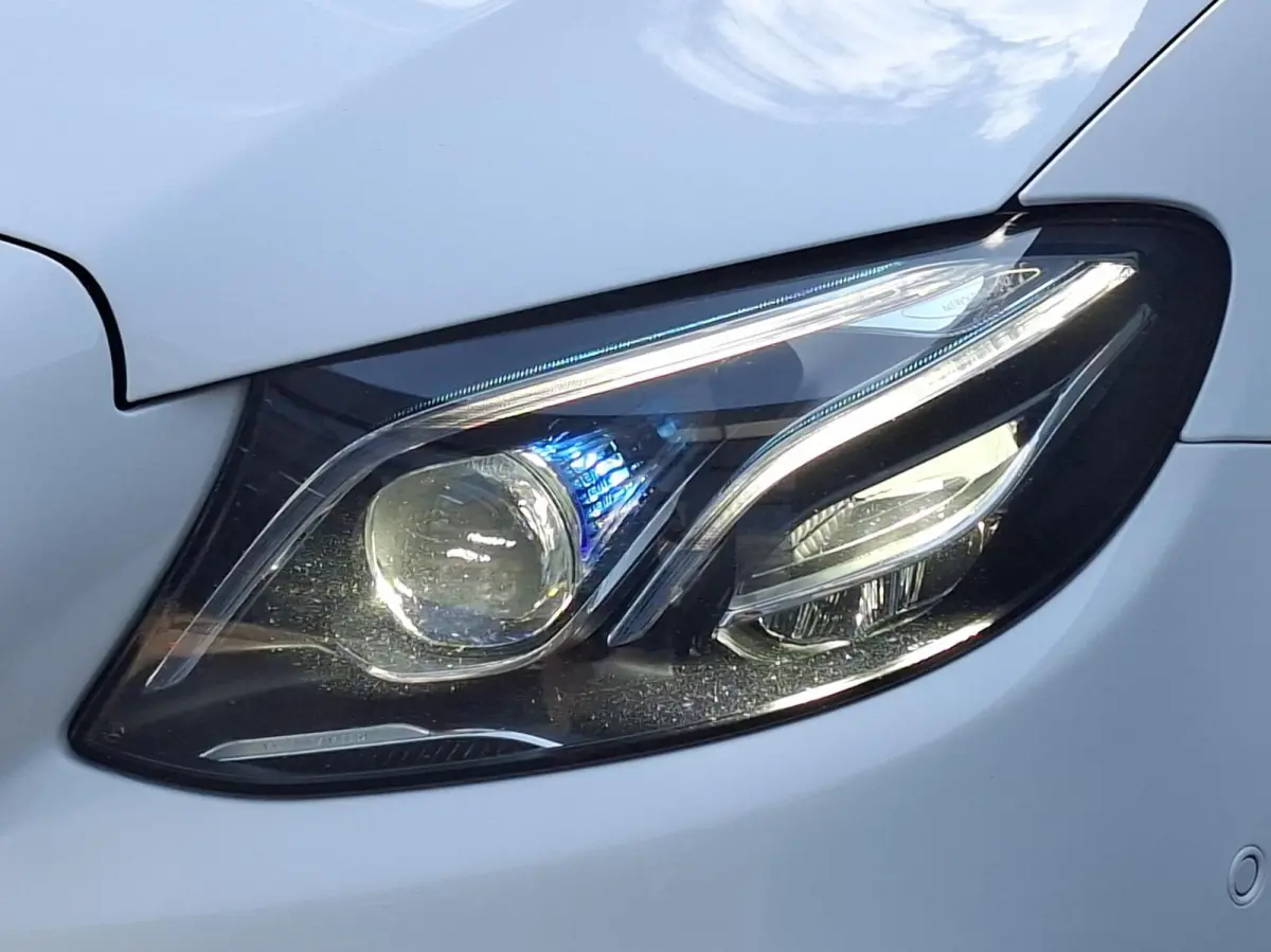 220 d Premium AMG / LEDER / BURMESTER / CRUISE / ENZ.