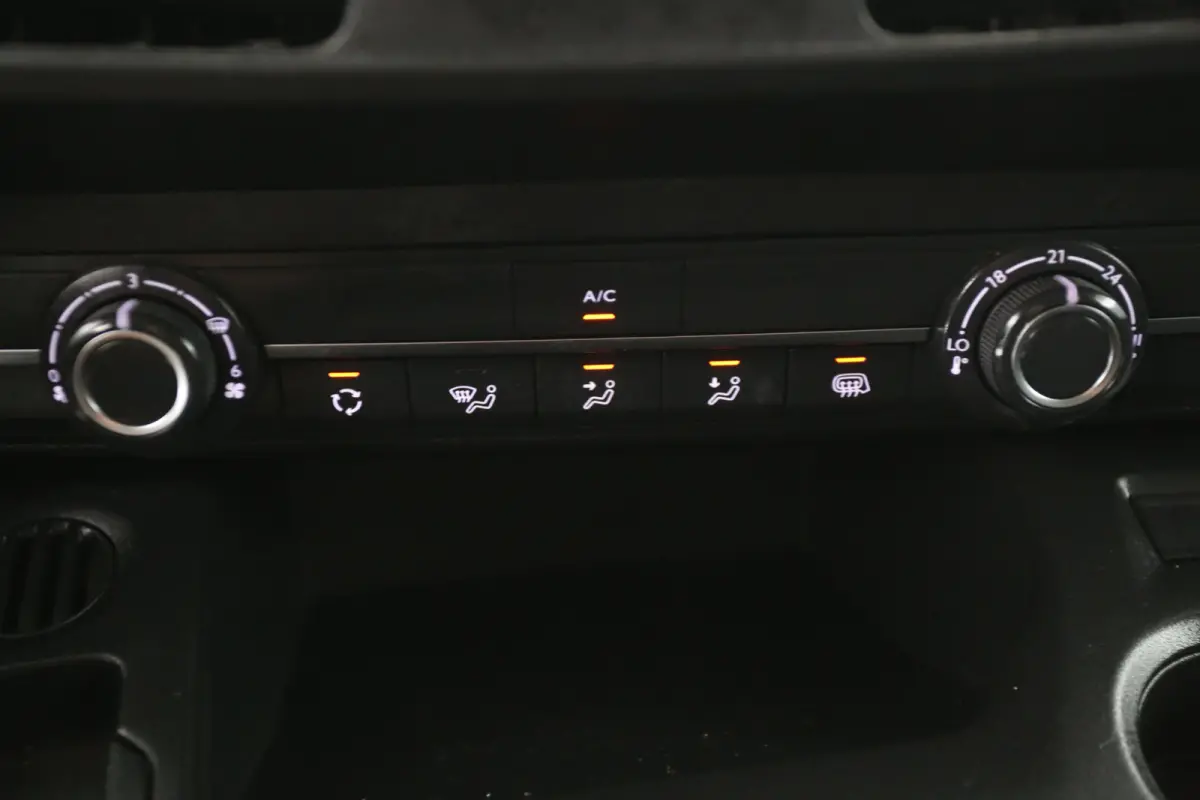 136pk L2 50 kWh | Snelladen | SOH 94% | Airco | Cruise | Parkeersens.
