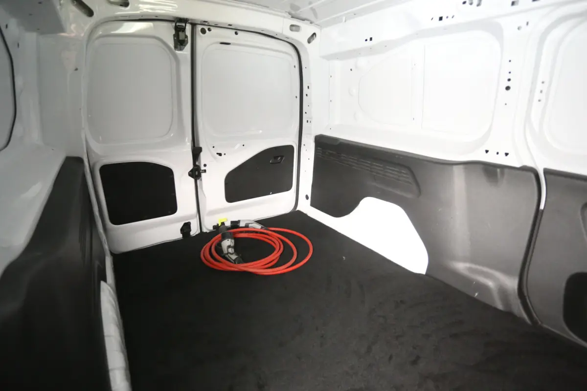 Elektrisch 136pk L2 50 kWh | Snelladen | SOH 94% | Airco | Cruise | Parkeersens.