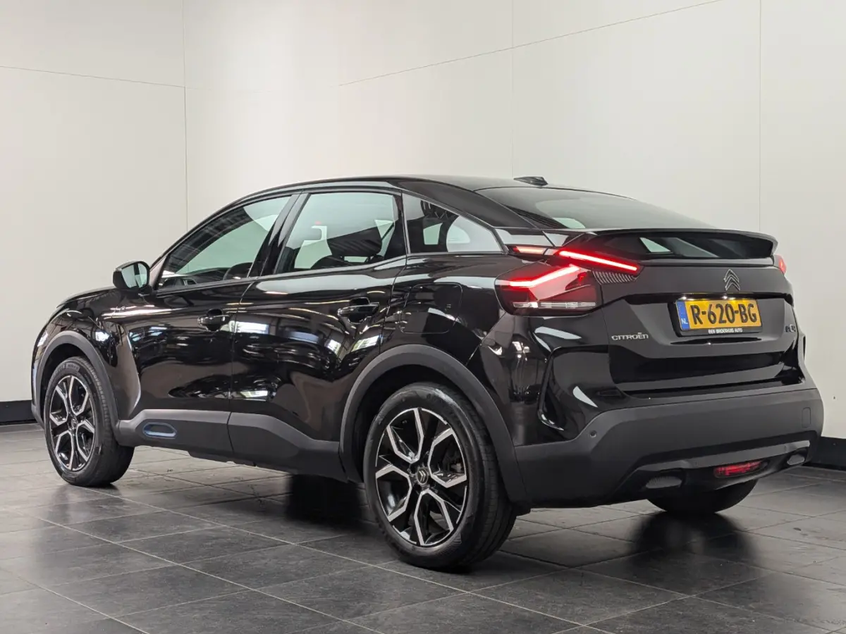 Feel 50 kWh | Apple Carplay/Android Auto | Cruise control | Full-LED koplampen | SOH 90% | Apple Carplay/Android Auto|telefoonintegratie premium | Cruise control | Full-LED koplampen