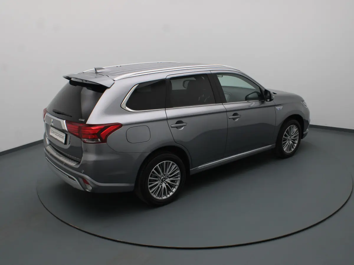 225pk PHEV Instyle Apple Carplay/Android Auto | Climate