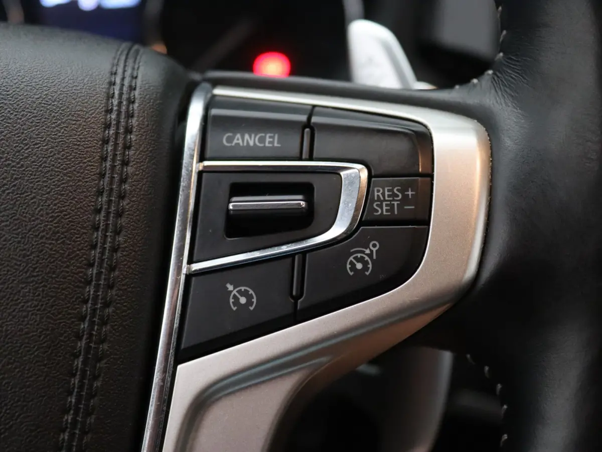 225pk PHEV Instyle Apple Carplay/Android Auto | Climate
