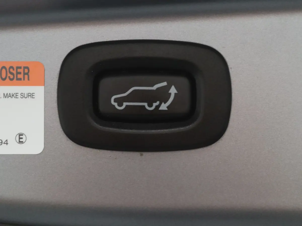 225pk PHEV Instyle Apple Carplay/Android Auto | Climate