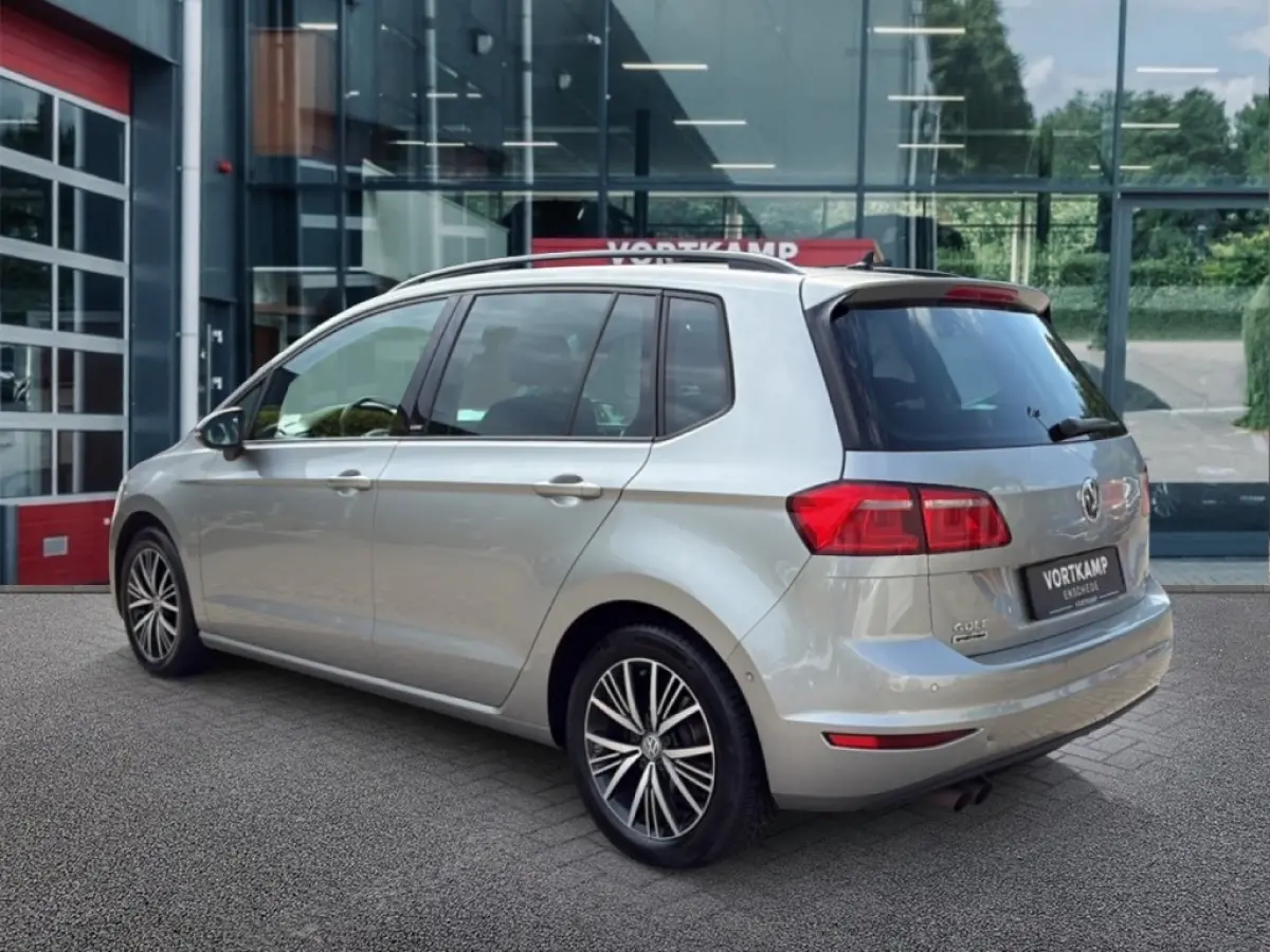 1.4 TSI DSG HIGHLINE PDC/ACC/CLIMA/STOELVERW/NAVI
