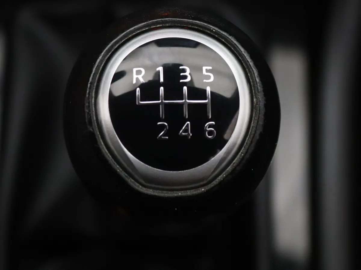 120pk SkyActiv-G 120 Sport Selected Airco | Cruise