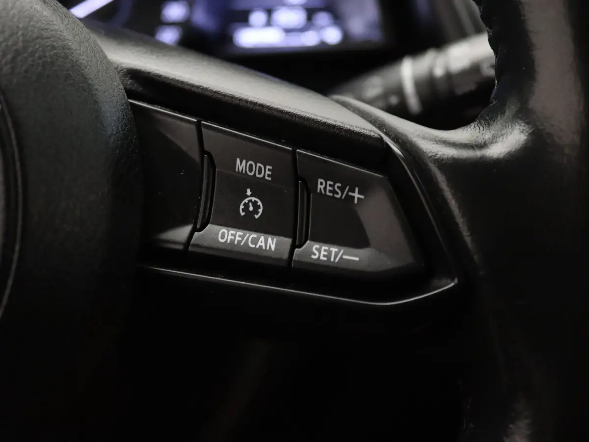 120pk SkyActiv-G 120 Sport Selected Airco | Cruise