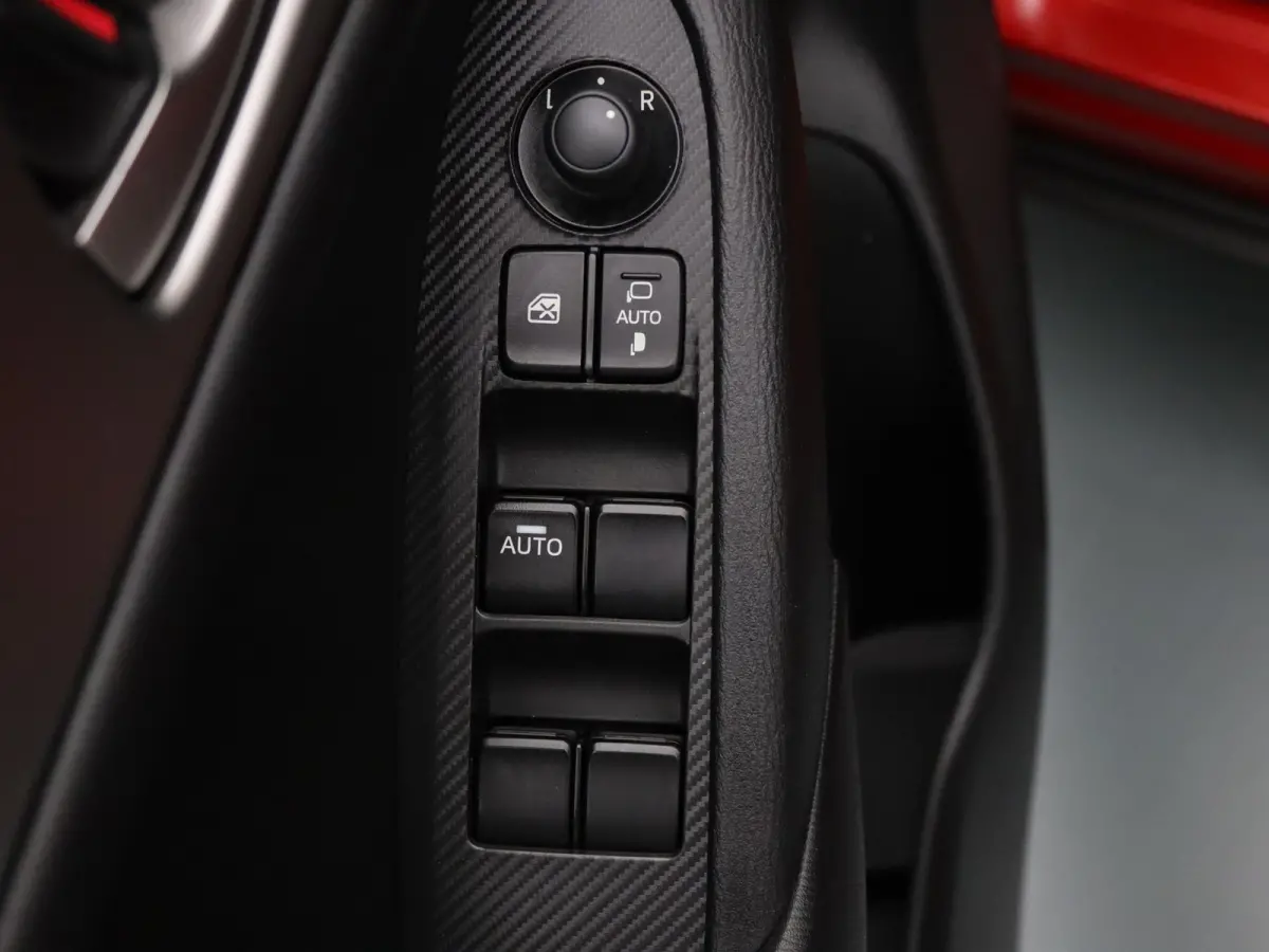 120pk SkyActiv-G 120 Sport Selected Airco | Cruise