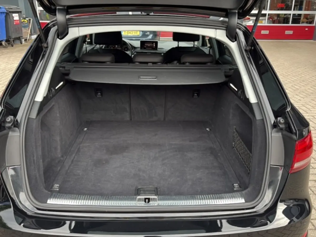 40 TFSI SPORT PDC/ELEK-KLEP/CRUISE/DIG-DASH/STOELVERW/NAVI