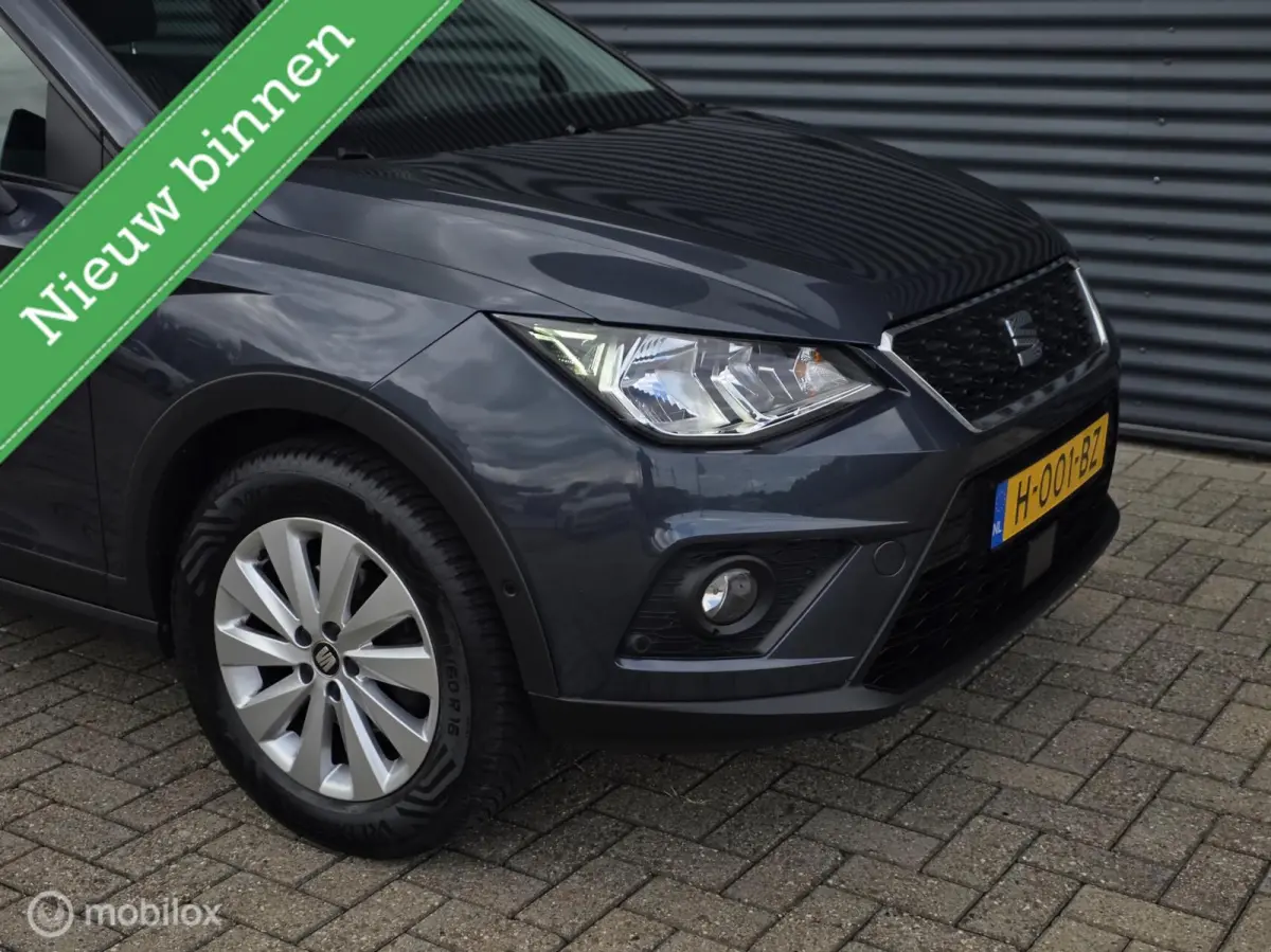 1.0 TSI Style Business Intense