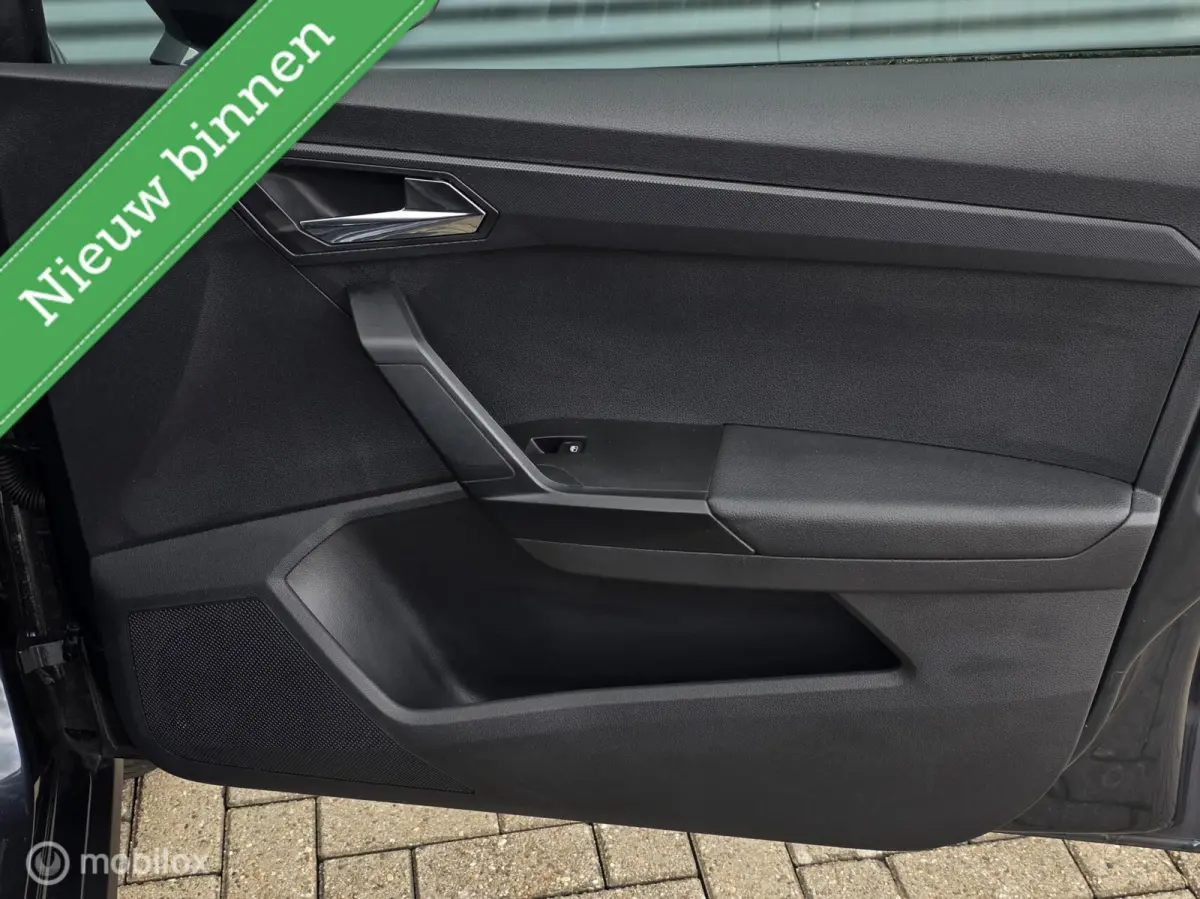 1.0 TSI Style Business Intense