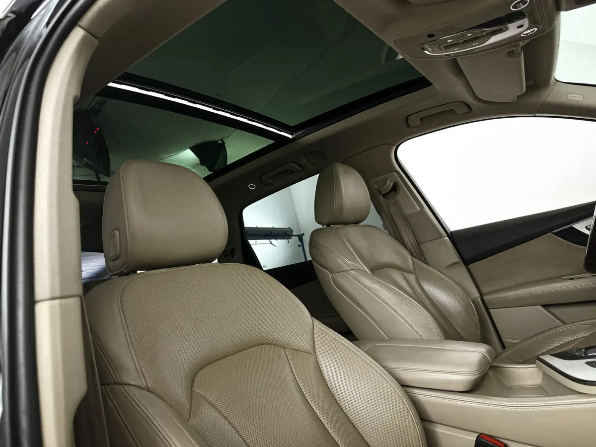3.0 TFSI quattro Pro Line + 7p | Panoramadak | Parkeercamera | Bose audio | Stoelventilatie | Trekhaak