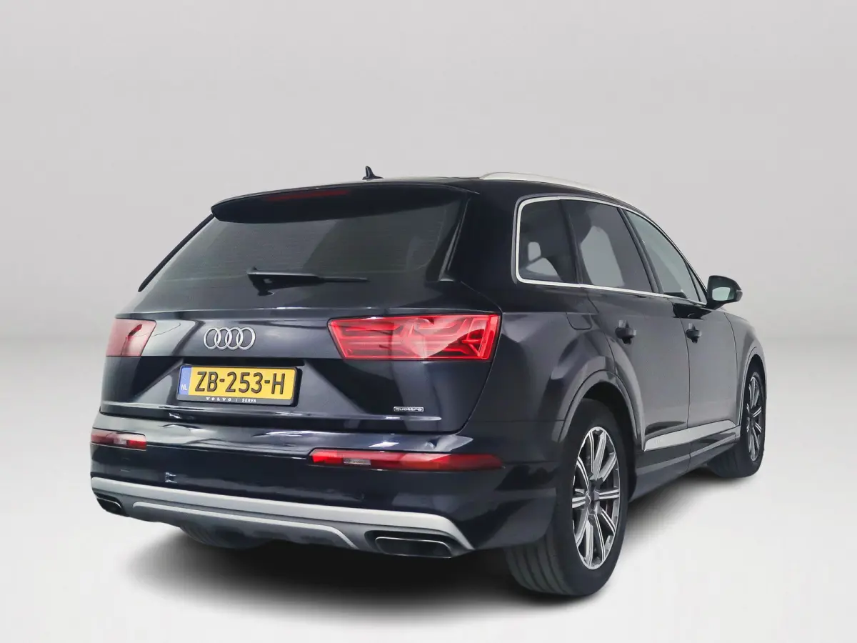 3.0 TFSI quattro Pro Line + 7p | Panoramadak | Parkeercamera | Bose audio | Stoelventilatie | Trekhaak