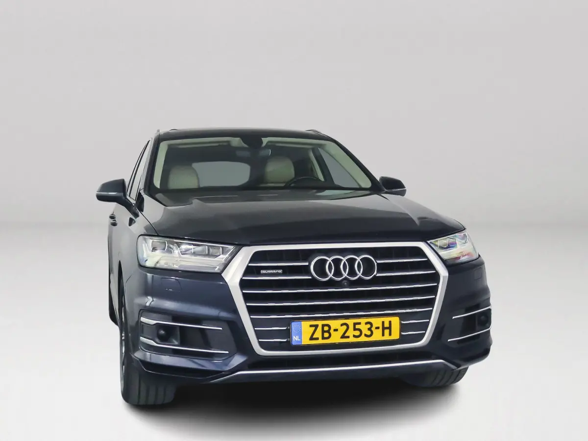 3.0 TFSI quattro Pro Line + 7p | Panoramadak | Parkeercamera | Bose audio | Stoelventilatie | Trekhaak