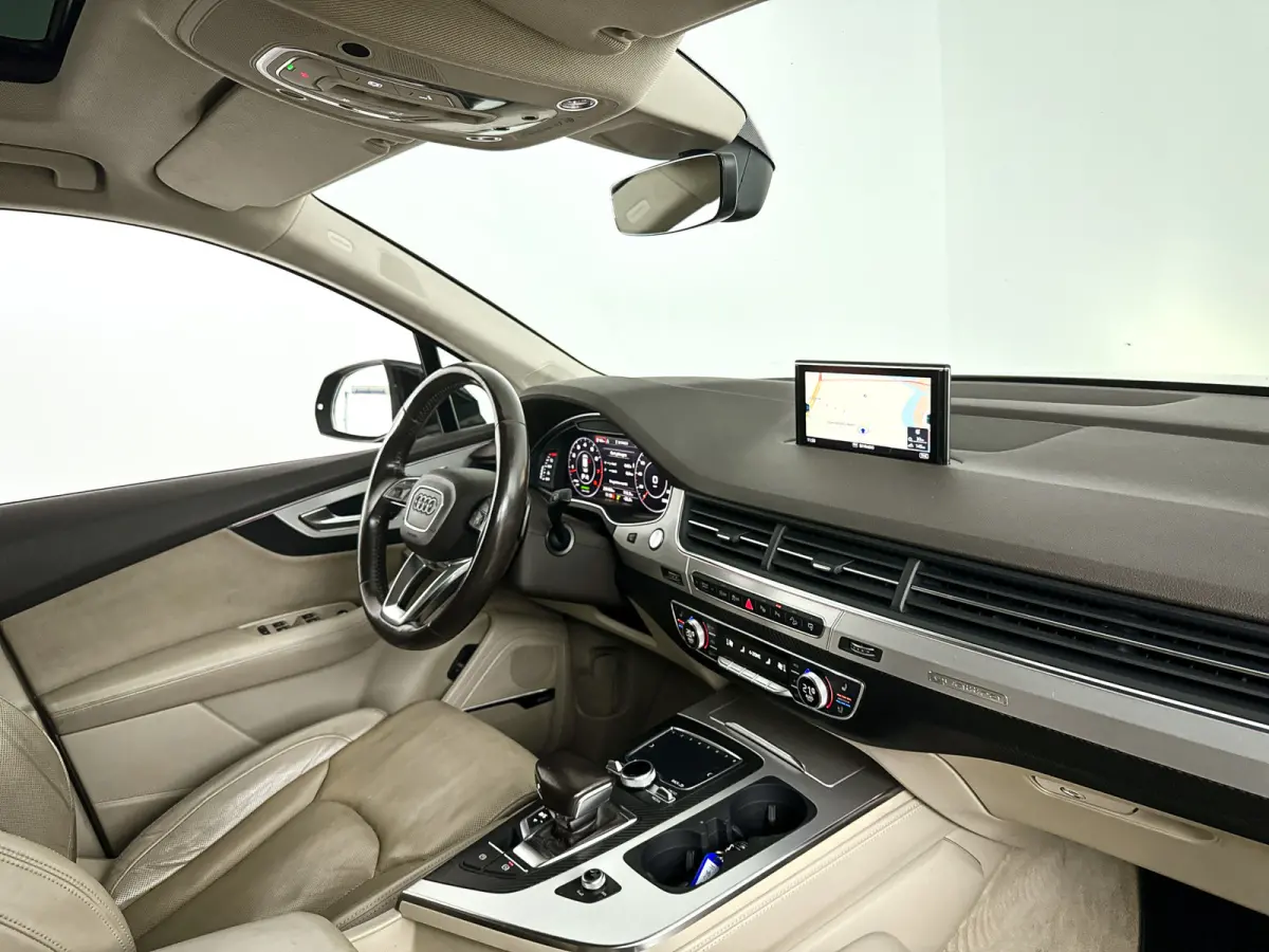 3.0 TFSI quattro Pro Line + 7p | Panoramadak | Parkeercamera | Bose audio | Stoelventilatie | Trekhaak