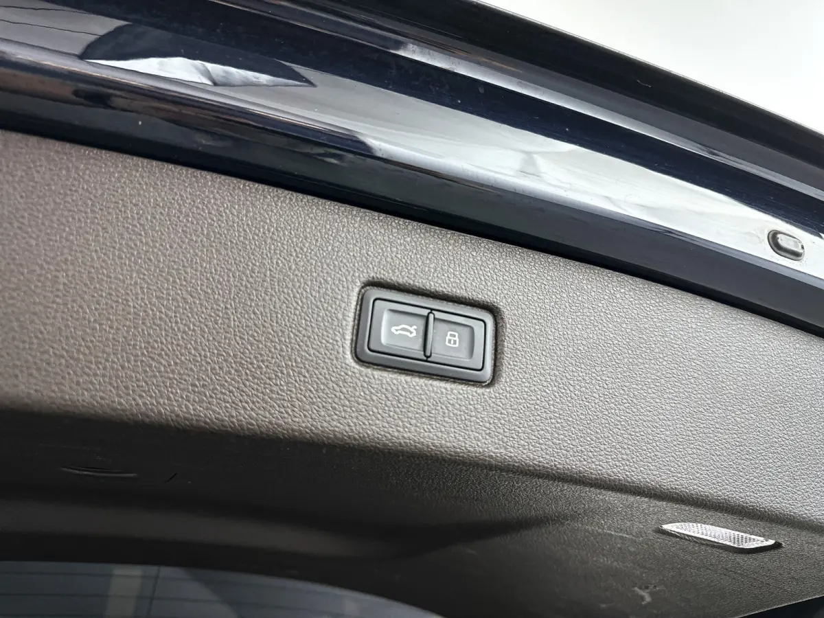 3.0 TFSI quattro Pro Line + 7p | Panoramadak | Parkeercamera | Bose audio | Stoelventilatie | Trekhaak