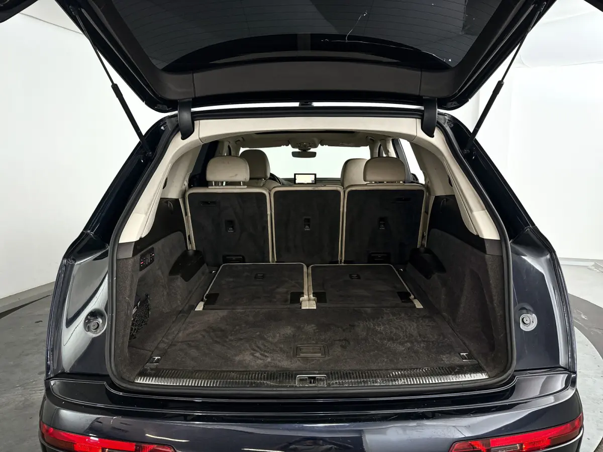 3.0 TFSI quattro Pro Line + 7p | Panoramadak | Parkeercamera | Bose audio | Stoelventilatie | Trekhaak