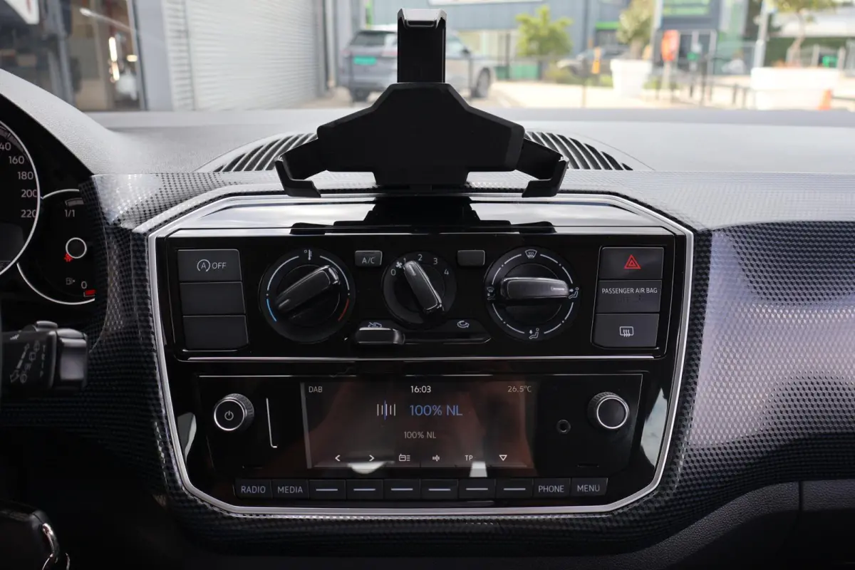 Up! 1.0 BMT move up! 2e Eigenaar | Dealer onderh | BTW | NL-Auto | Airco | Bluetooth | Multimedia | LED | Elek Ramen | Hill-Hold | Start/stop