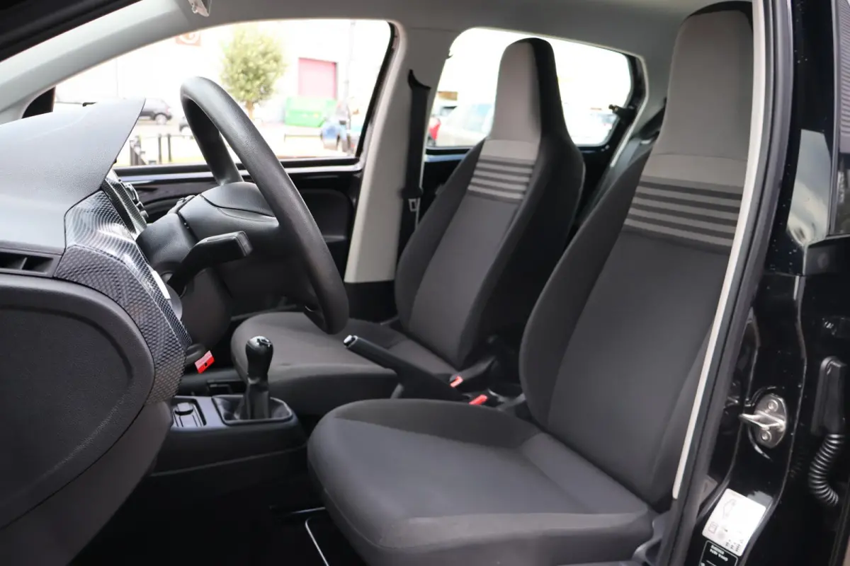 Up! 1.0 BMT move up! 2e Eigenaar | Dealer onderh | BTW | NL-Auto | Airco | Bluetooth | Multimedia | LED | Elek Ramen | Hill-Hold | Start/stop