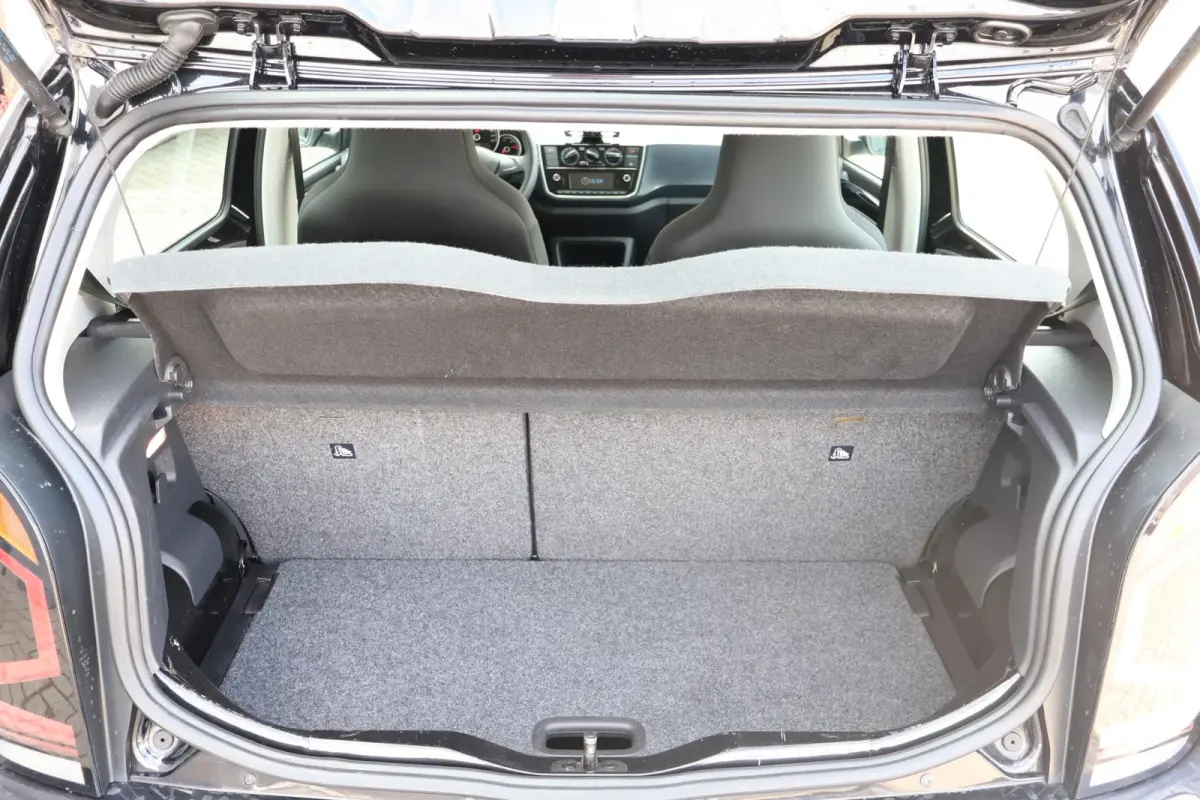 Up! 1.0 BMT move up! 2e Eigenaar | Dealer onderh | BTW | NL-Auto | Airco | Bluetooth | Multimedia | LED | Elek Ramen | Hill-Hold | Start/stop