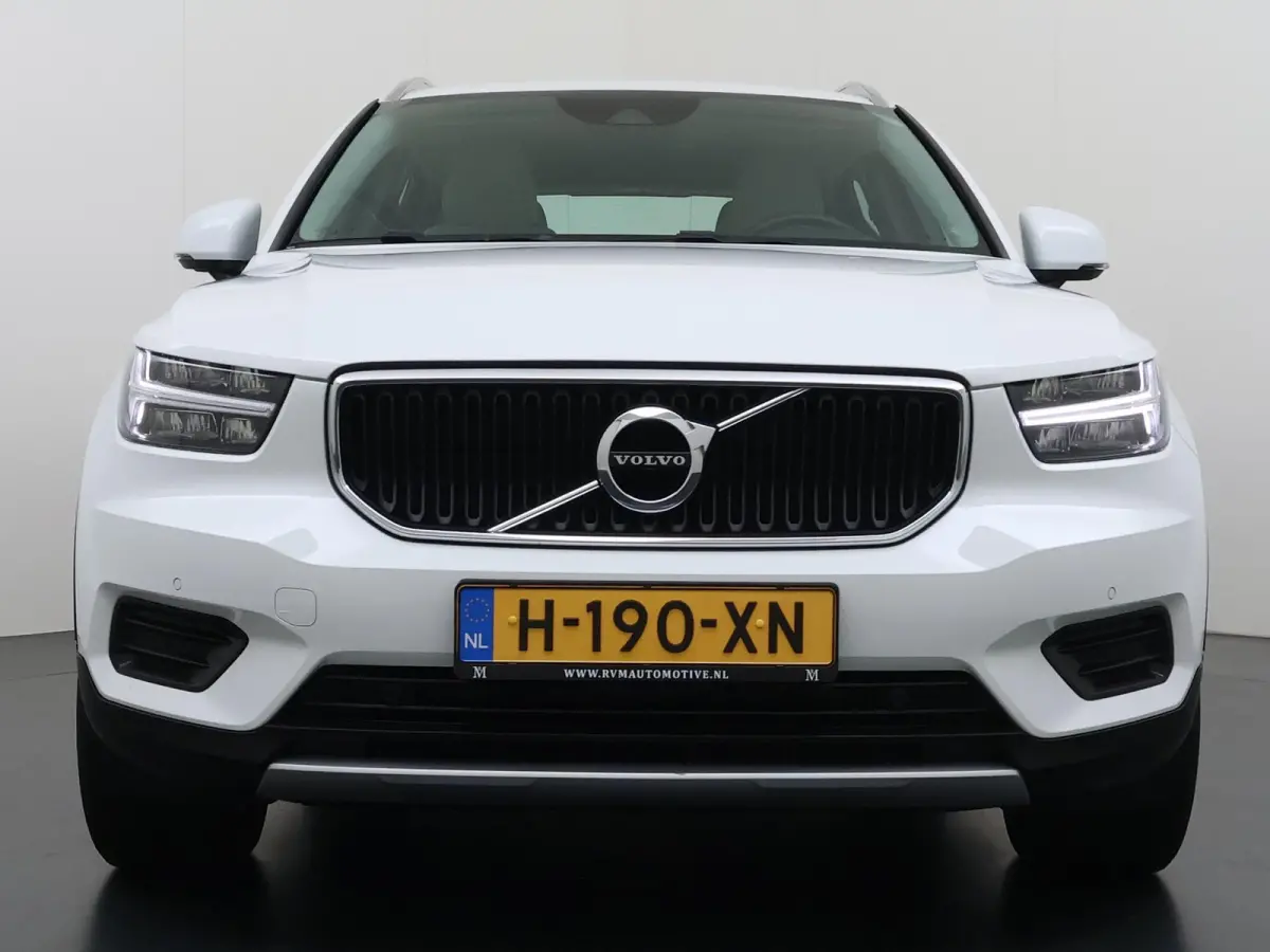 1.5 T5 Twin Engine Momentum Pro VAN:27.900,- VOOR:24.877,- UW HERFSTVOORDEEL:3.023,- | ORIGINEEL NEDERLANDSE AUTO MET NAP | PLUG-IN HYBRIDE | PILOT ASSIST | ADAPTIVE CRUISE CONTROL | ELEKTRI