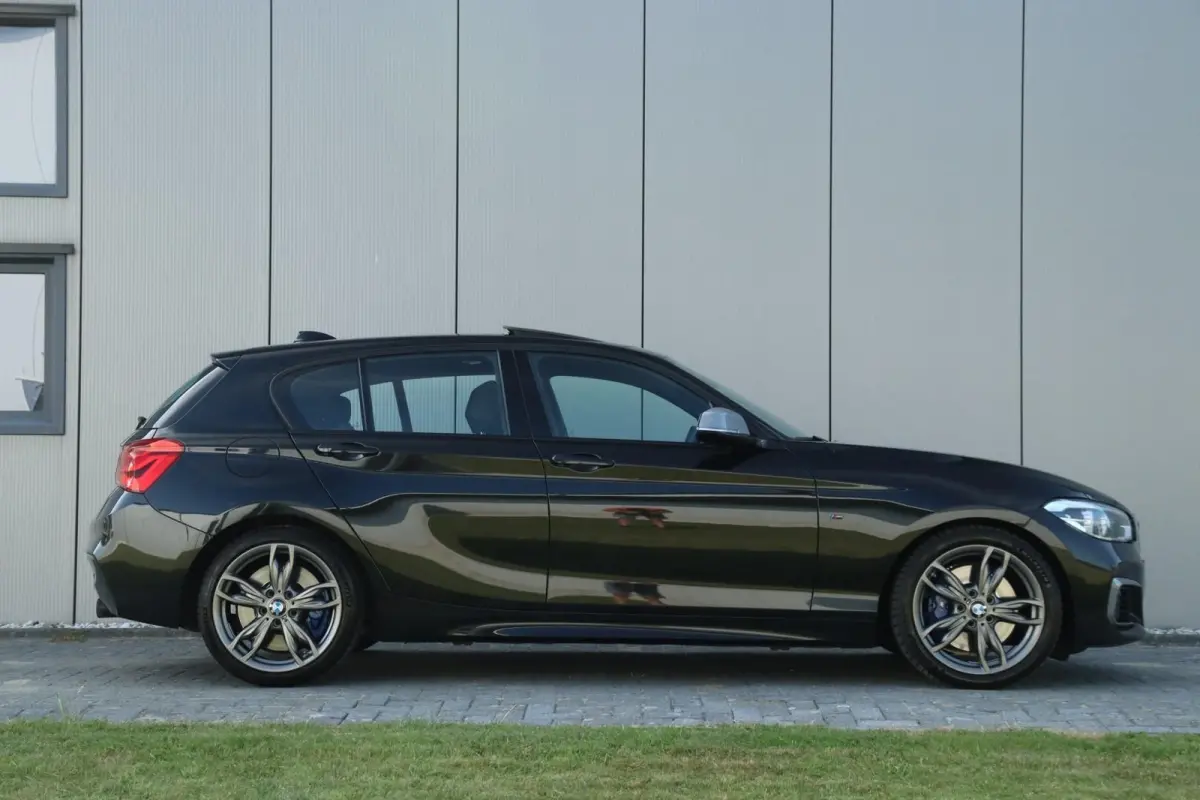M140i LCI / VOL! / ORIGINEEL / xDrive / Camera / H&K / Pano / 18" / Navi!