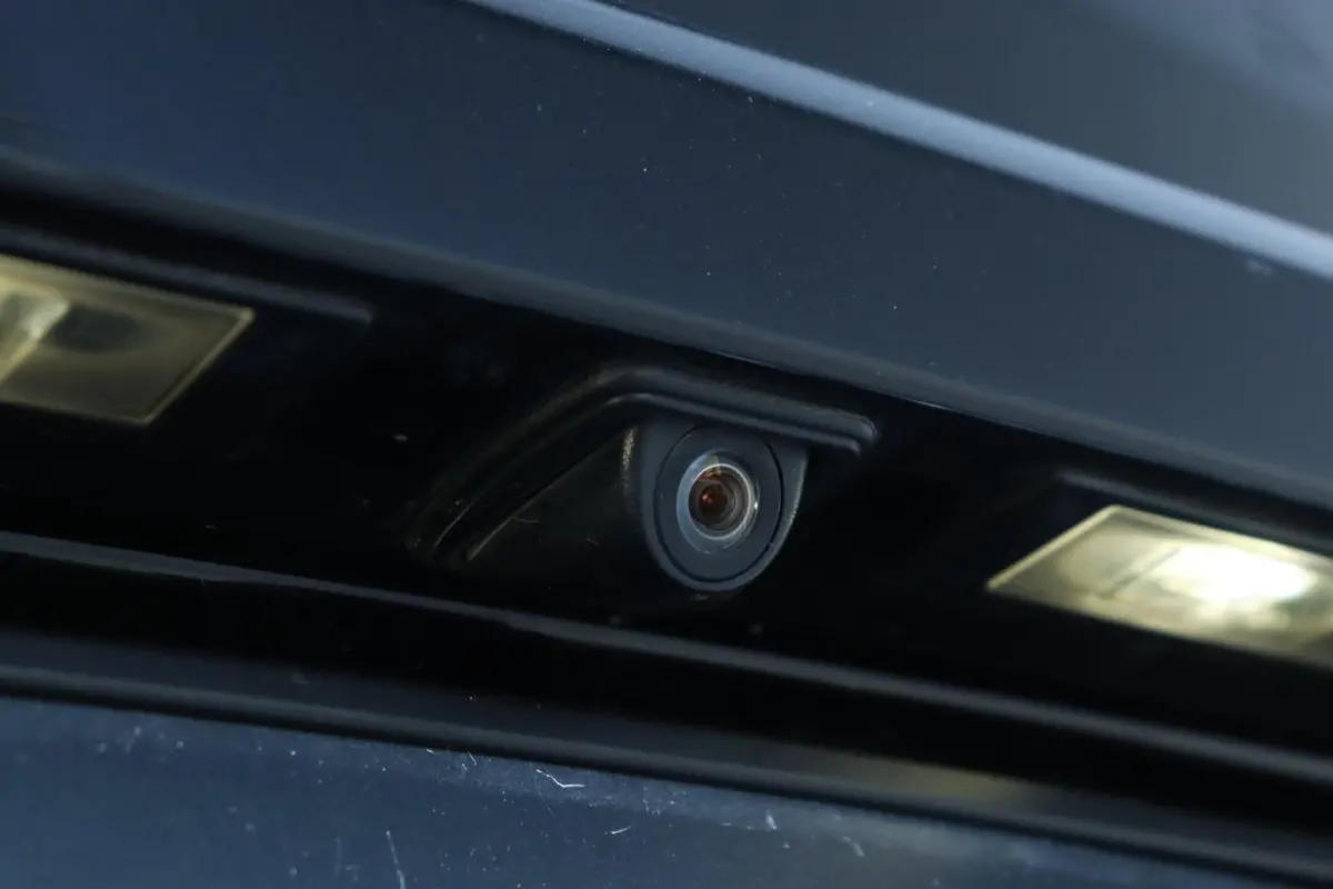 M140i LCI / VOL! / ORIGINEEL / xDrive / Camera / H&K / Pano / 18" / Navi!