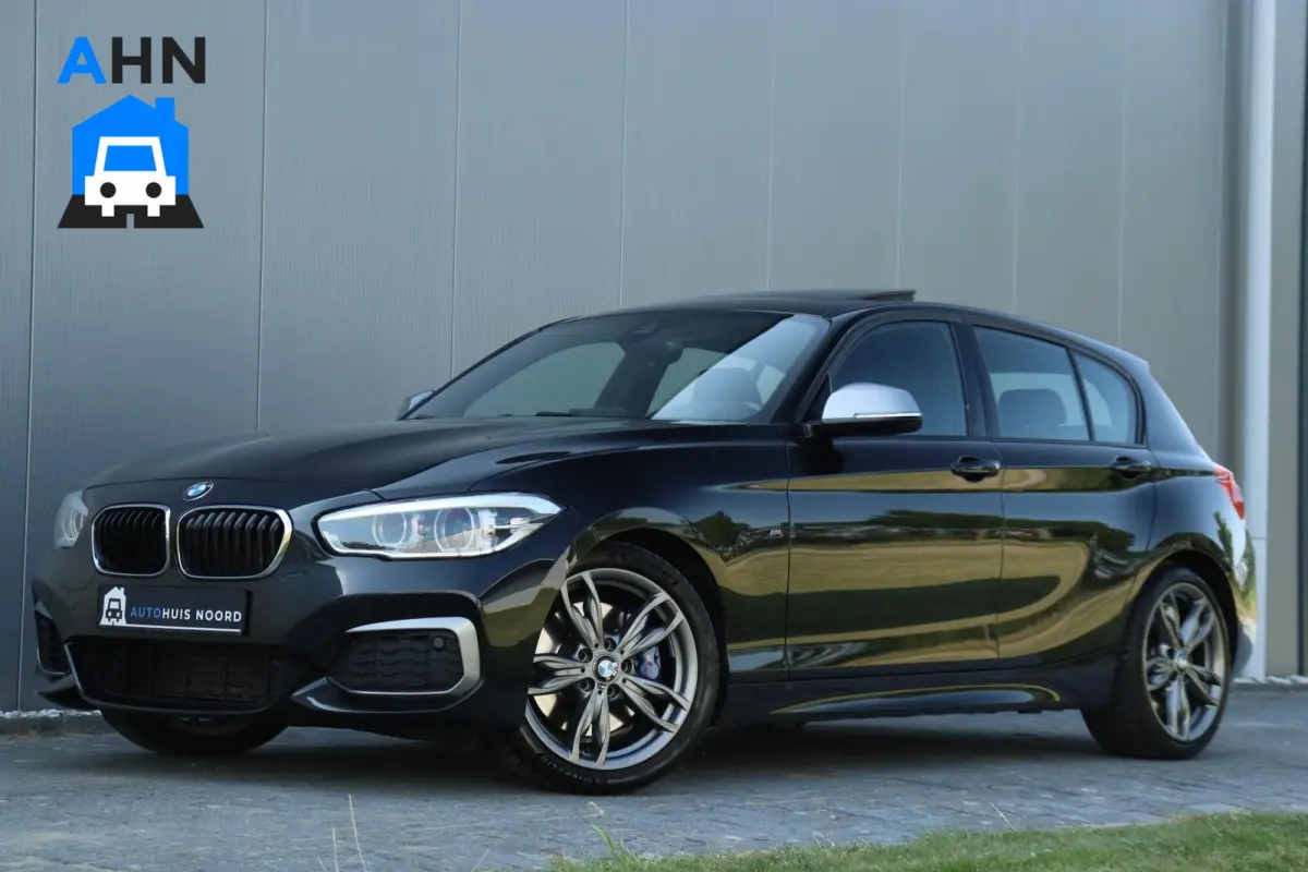 M140i LCI / VOL! / ORIGINEEL / xDrive / Camera / H&K / Pano / 18" / Navi!