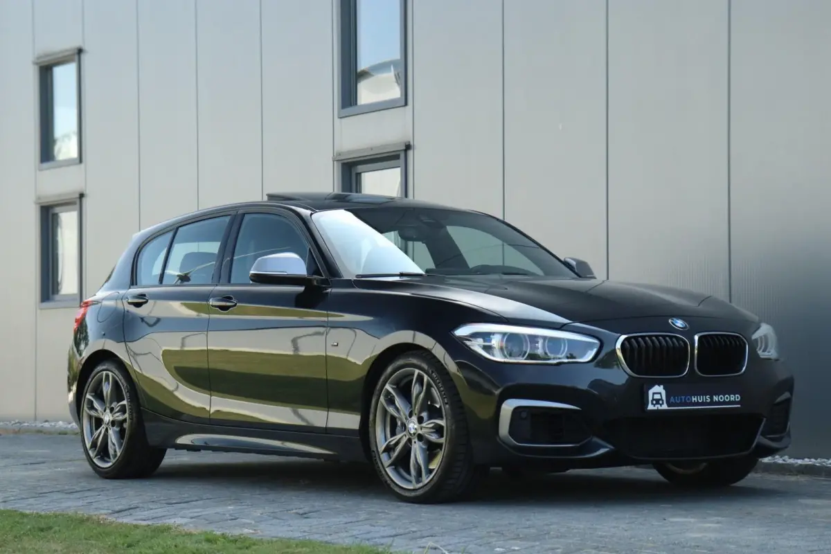 M140i LCI / VOL! / ORIGINEEL / xDrive / Camera / H&K / Pano / 18" / Navi!